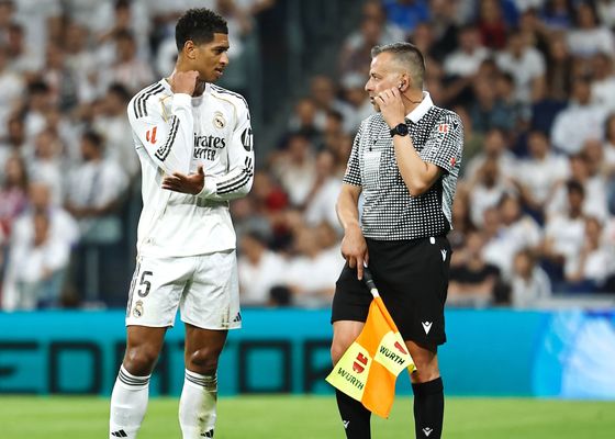 La ‘Ley Wenger’ desvirtúa la esencia del fútbol y lo convierte en puro entretenimiento