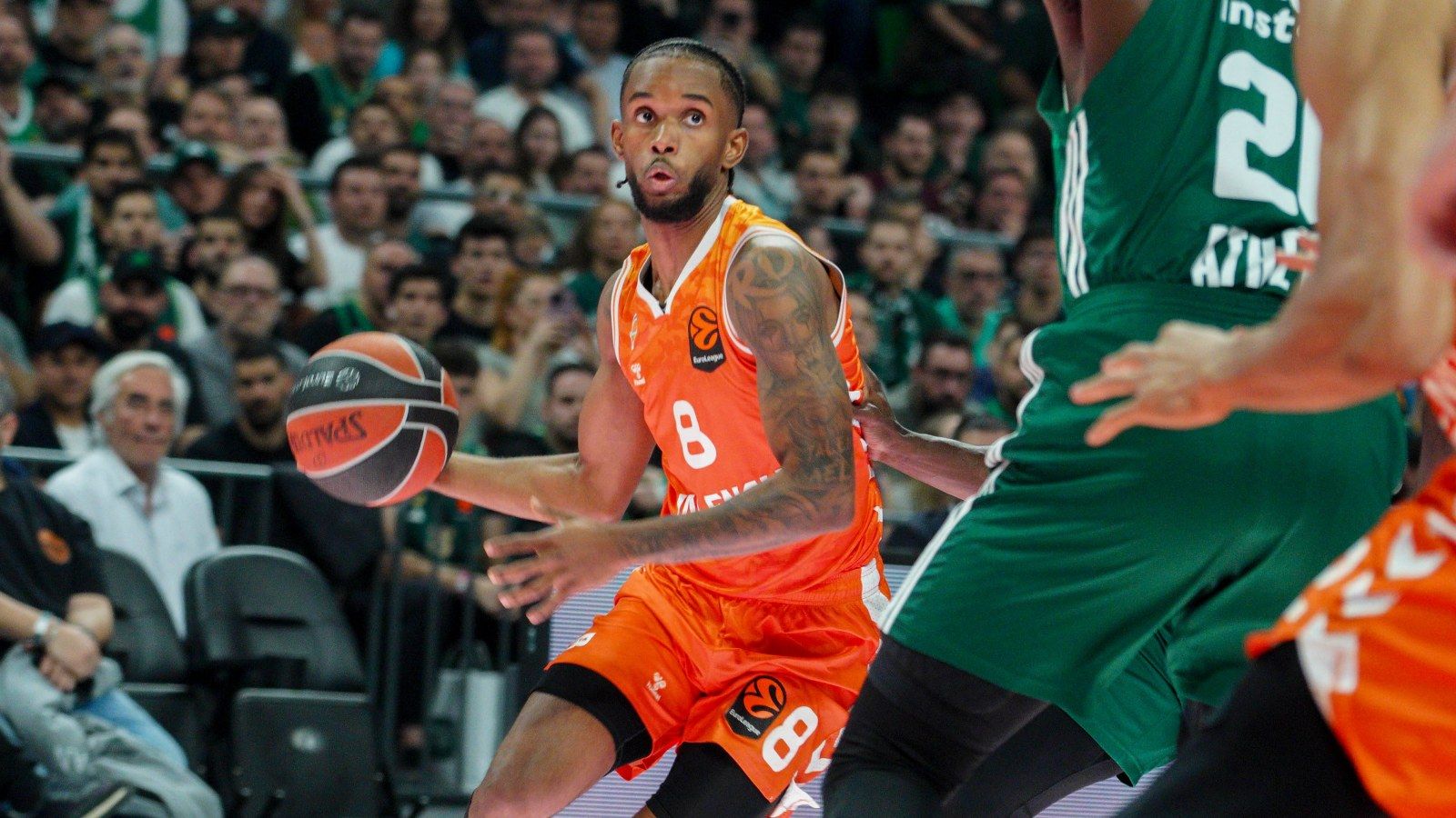 El Valencia Basket completa su particular locura y se queda a un paso de la Final Four