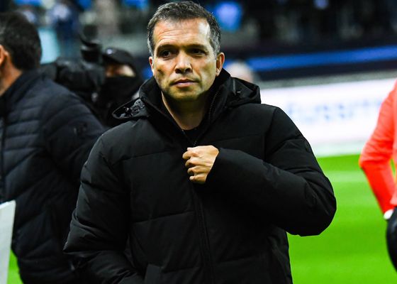 El gran desafío de Luís Castro en el Levante llega con el Espanyol