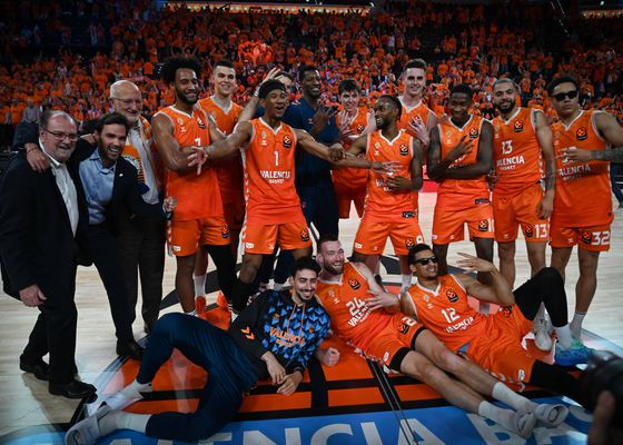El Valencia Basket hace historia y asegura para España un finalista en la Euroliga