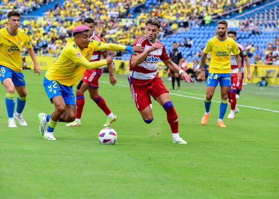 Alineaciones Granada - Las Palmas: Alineación posible de Granada y Las Palmas en el partido de hoy de LaLiga EA Sports
