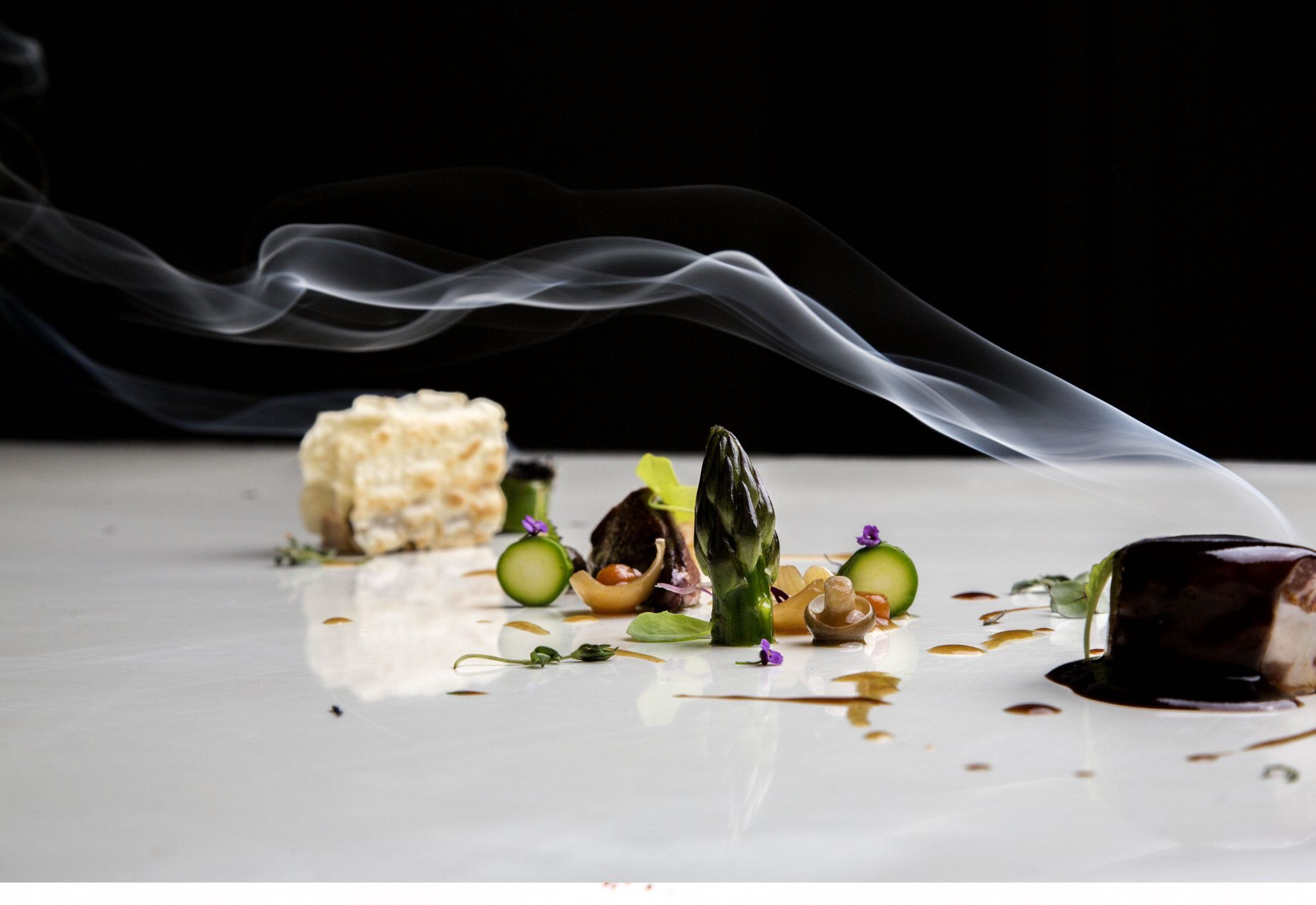 Los cinco restaurantes con Estrella Michelin más baratos y buenos de España