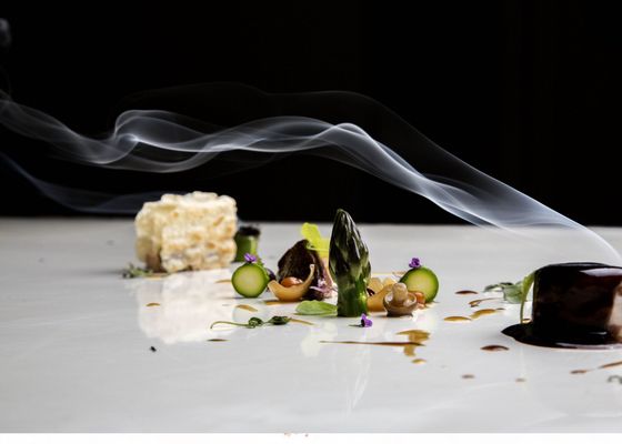 Los cinco restaurantes con Estrella Michelin más baratos y buenos de España