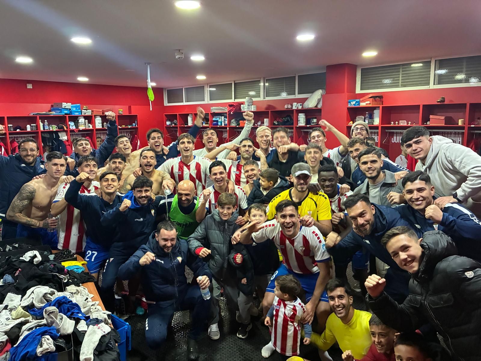 El Algeciras deja su huella en la Primera RFEF