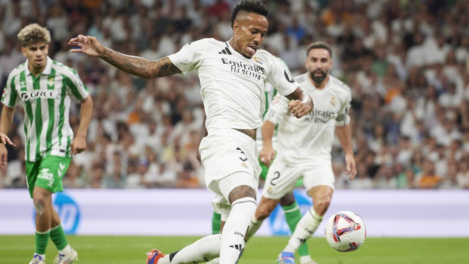 El Real Madrid, pendiente de Militao