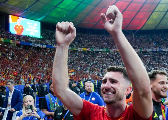 La FIFA autoriza el fichaje de Laporte