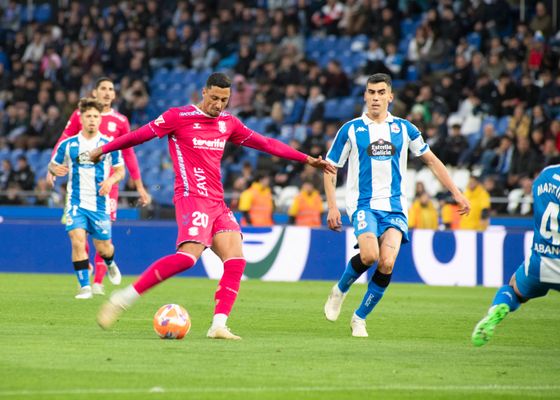 Cádiz, Deportivo, Racing de Ferrol y Sporting de Gijón sorprenden