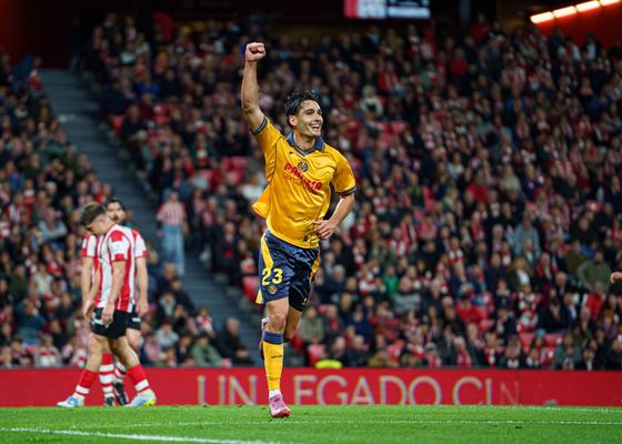 Sergi Cardona explica su gol de vaselina a Unai Simón en San Mamés: "Pensé que lo mejor era elevarle el balón"