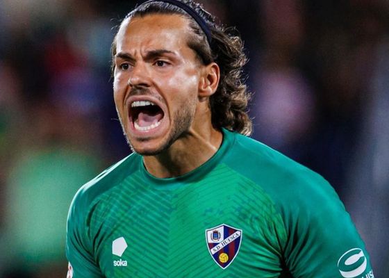 Se adelanta a los competidores para firmar a Álvaro Fernández