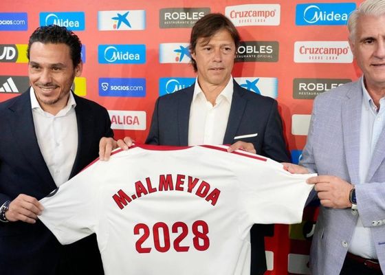 Matías Almeyda critica con dureza a los directivos del Sevilla: "Es una traición que me duele"