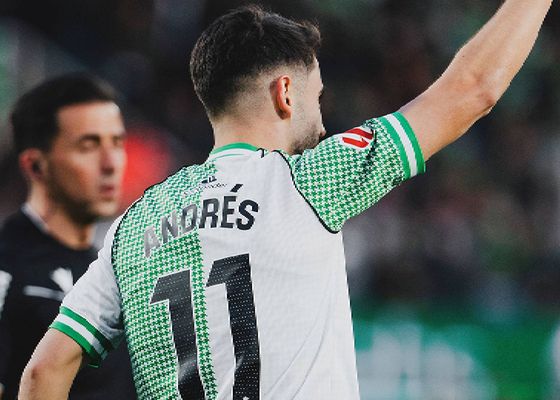 Así queda la clasificación de LaLiga Hypermotion, tras la victoria del Racing y el empate de Valladolid en la jornada 27 de Segunda división