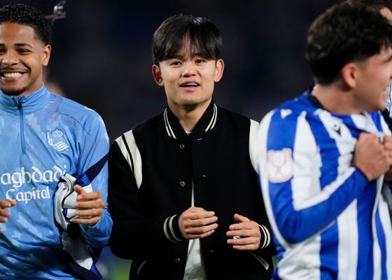 La Real Sociedad marca un nuevo plazo con Take Kubo y su relevo no lo aprovecha 