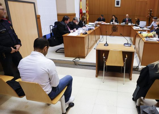 Segunda sesión del Juicio a Dani Alves en directo | Declara la víctima, testigos y Joana Sanz en la vista por agresión sexual
