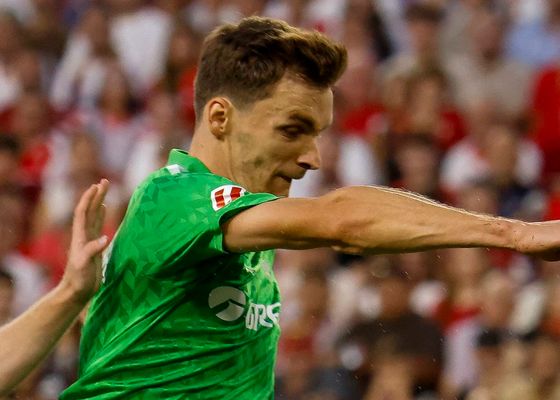 "Llorente se equivoca dos veces, con el penalti y las declaraciones"