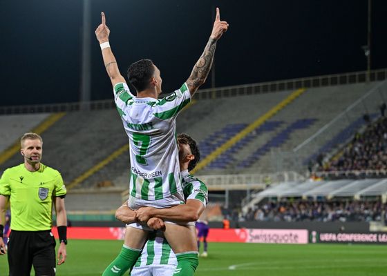 Antony, por delante de Ceballos