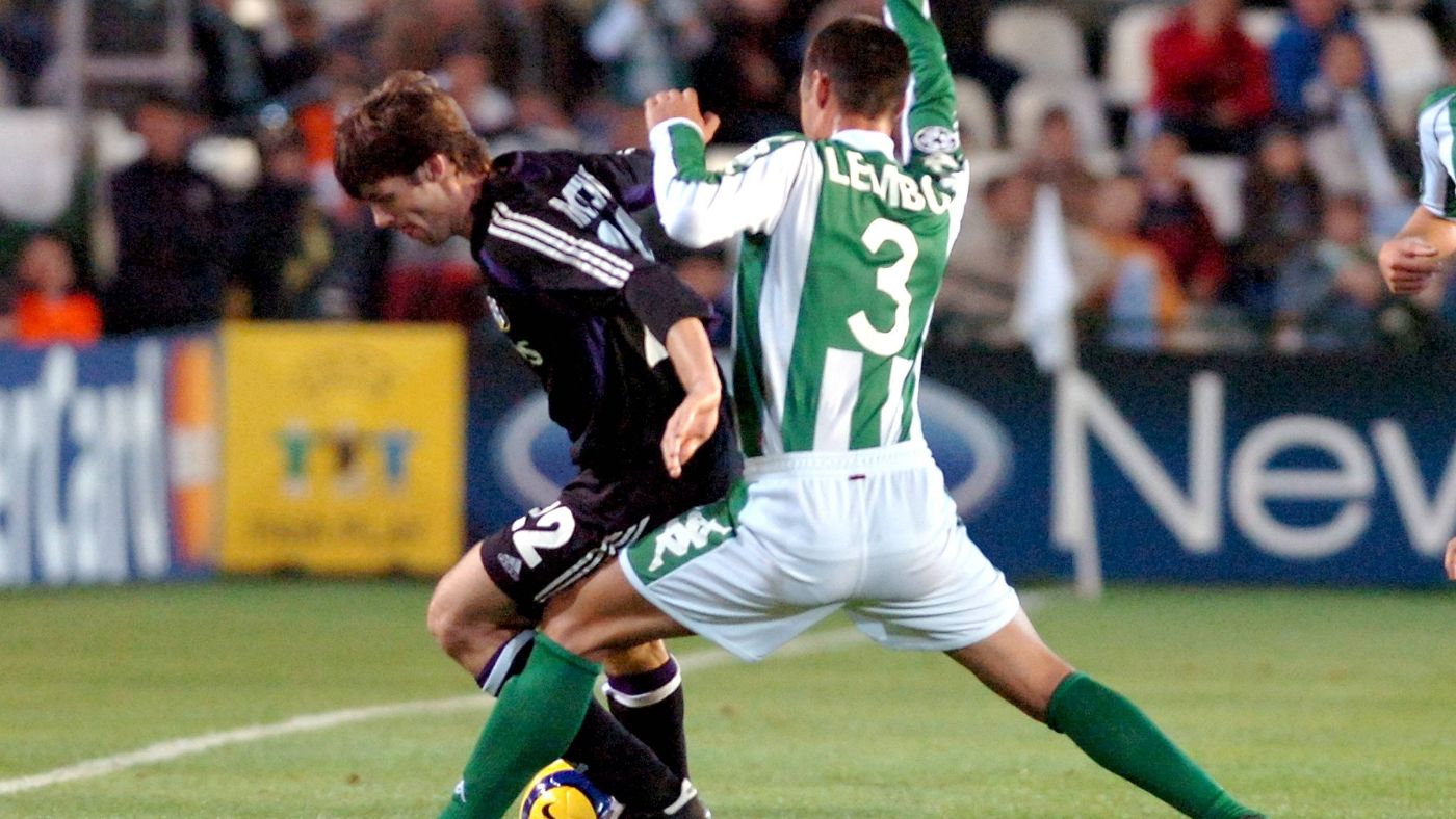 Lembo zanja el debate entre Serra Ferrer y Pellegrini: "Es el entrenador más importante de la historia del Betis"