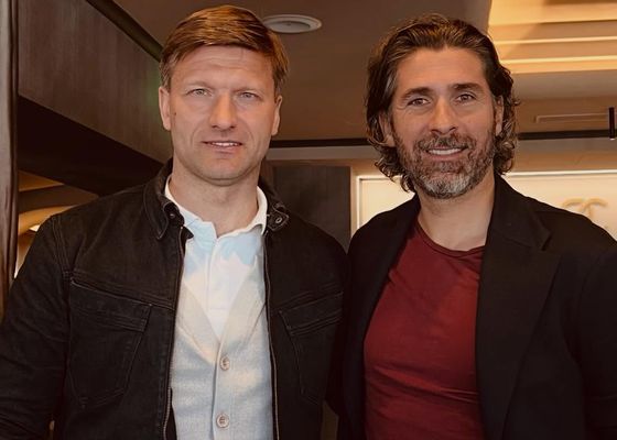 Feliz reencuentro para rememorar gloria en el Sevilla: "Está igual de fuerte o más", dice Escudé sobre Stankevicius 