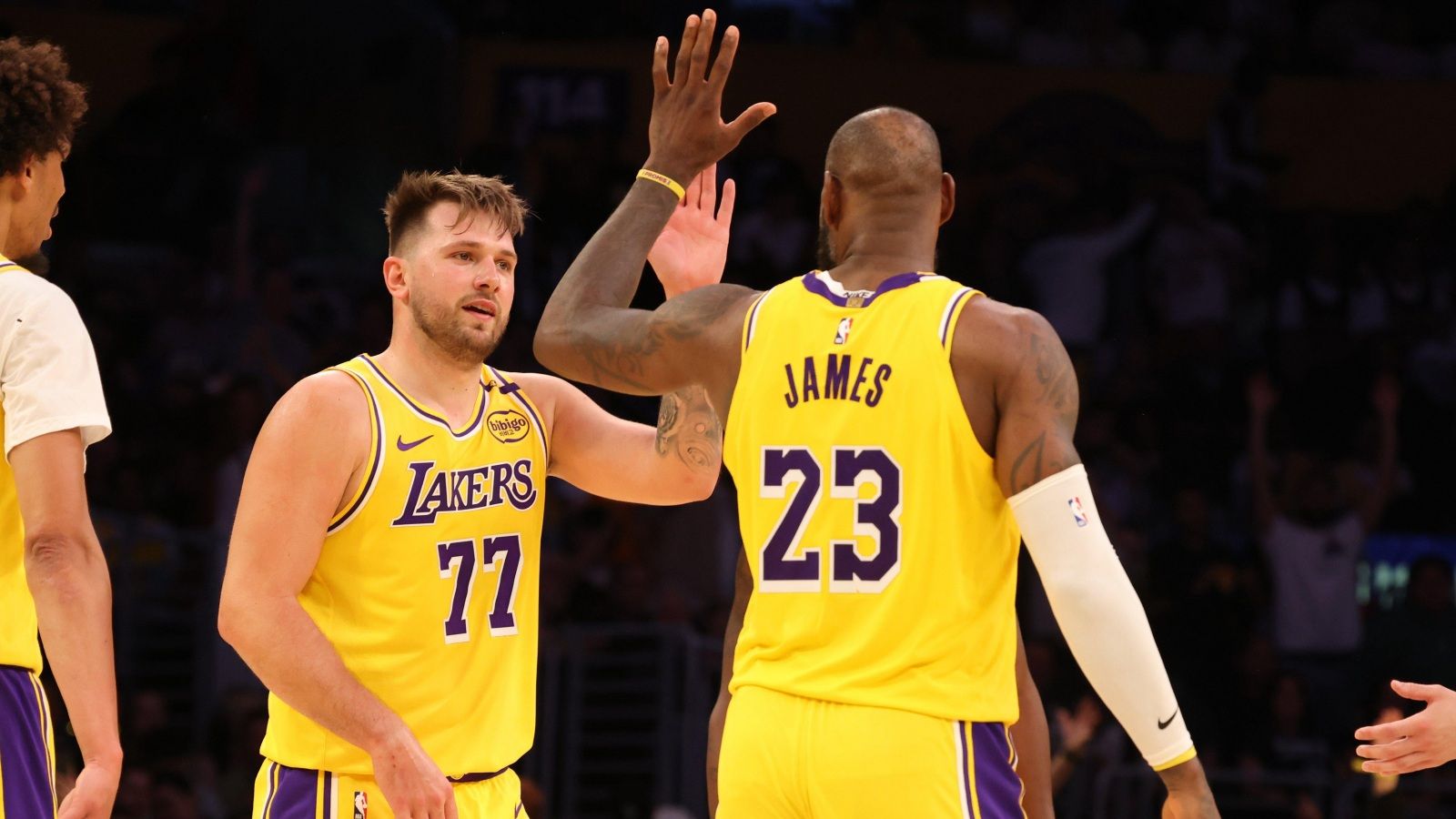 NBA Navidad 2025: partidos, horarios, canales y dónde ver hoy en TV y online la jornada del Día de Navidad