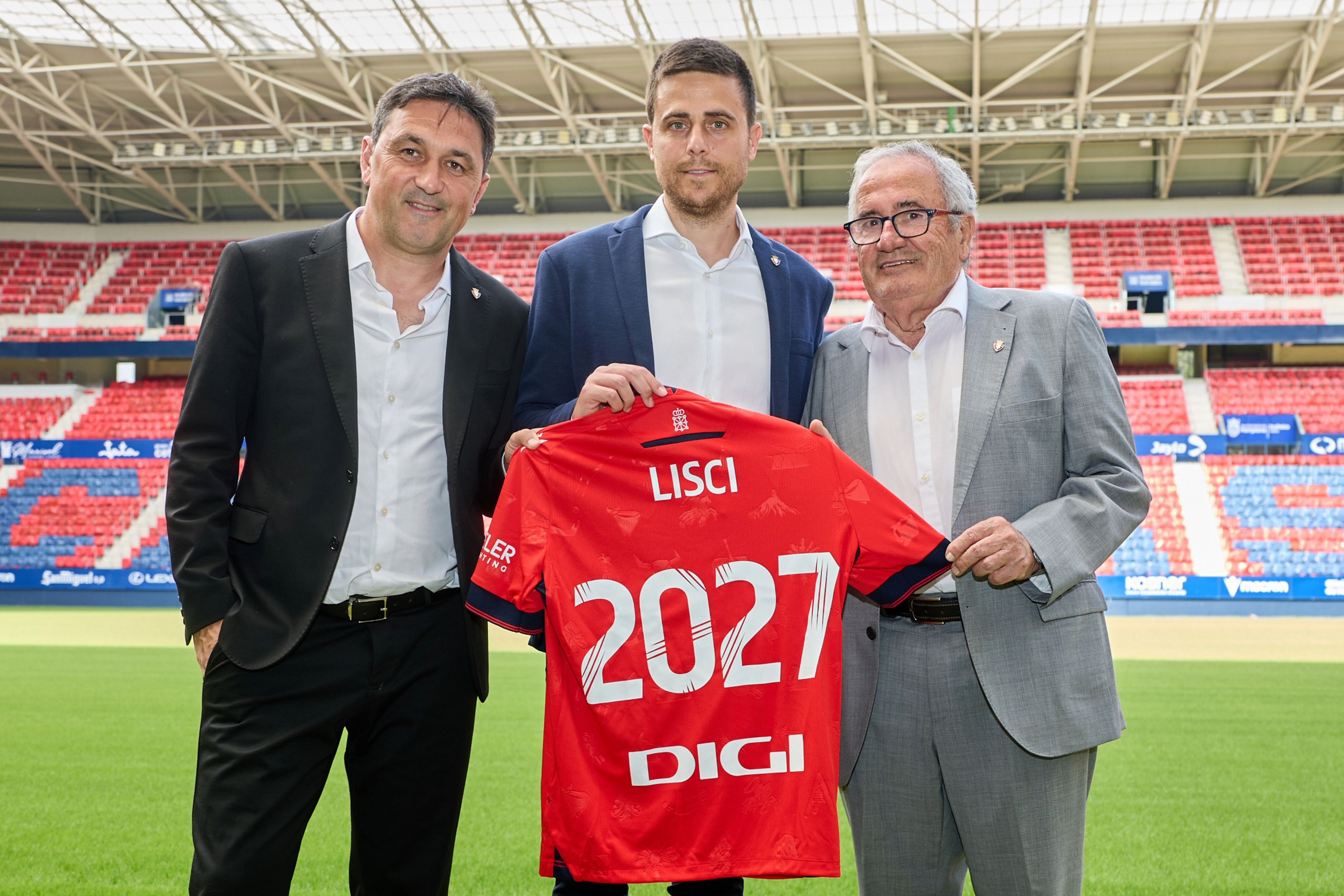Lisci agradece la confianza de Osasuna y apuesta por un equipo "agresivo"