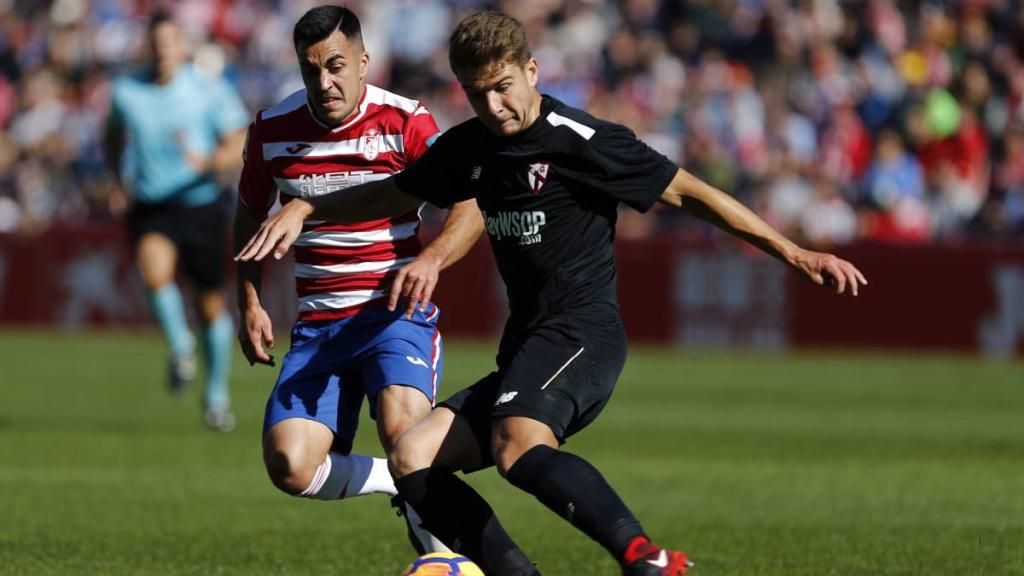 El comportamiento de un ex del Sevilla enfada a los seguidores del Granada