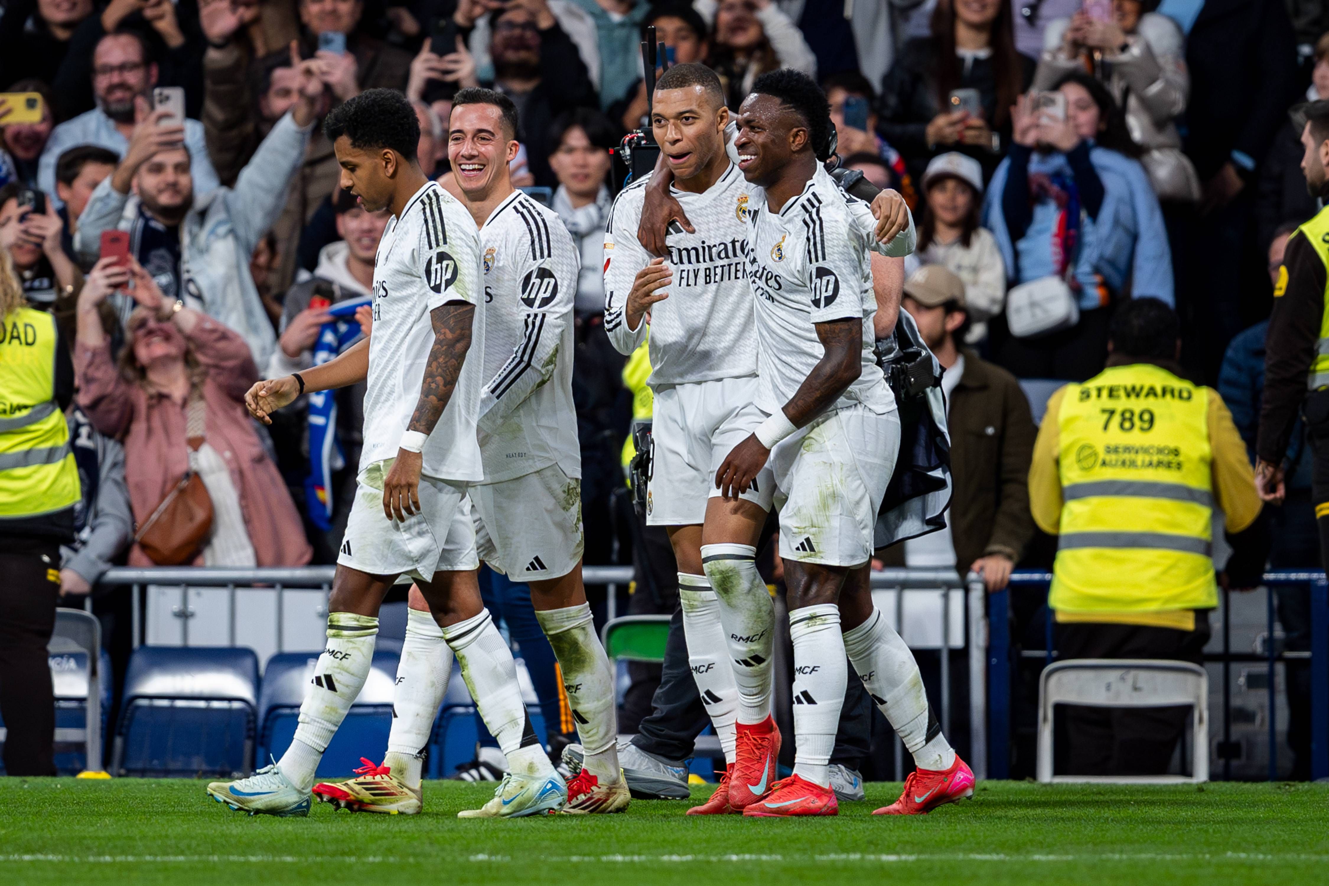 Lucas Vázquez no tiene dudas: "El Real Madrid está de sobra capacitado para conseguir títulos esta temporada"