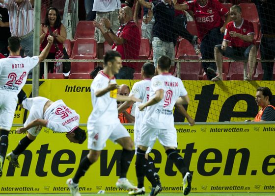 Maduro sufre con la situación del Sevilla y del Valencia: "Cuando arriba no hay estructura, una idea, se siente en el campo"