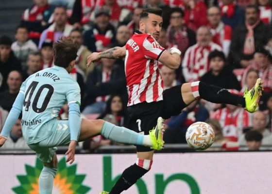 Ángel Ortiz vuelve con una subluxación en su clavícula derecha