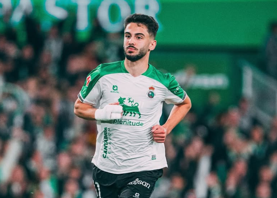 El Racing de Santander se muestra contundente con Andrés Martín que solo saldría por un precio importante
