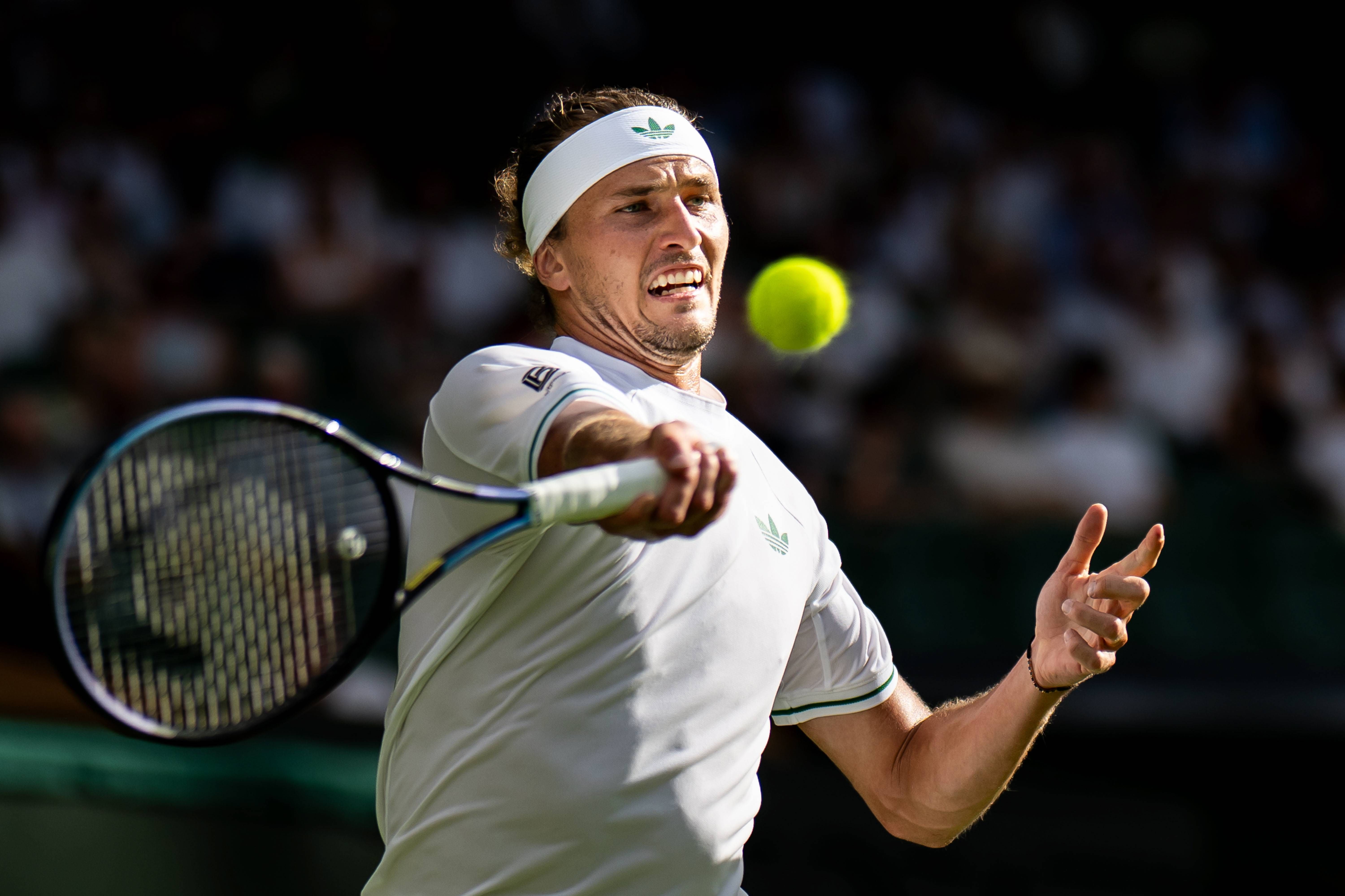 Zverev da vida a Alemania y los dobles decidirán al rival de España en la semifinal de la Copa Davis