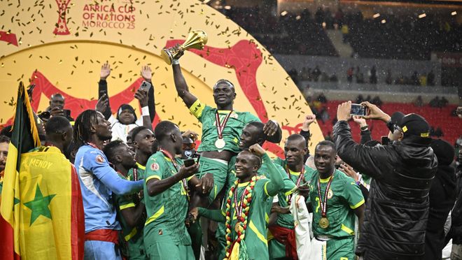 Senegal estalla contra la CAF tras otorgarle la Copa África a Marruecos: ira, incredulidad y denuncias de injusticia de sus jugadores