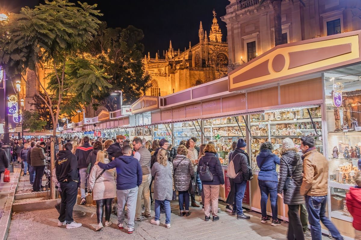 Ofrecen 57.000 bonos con grandes descuentos para comprar en Sevilla en Navidad 