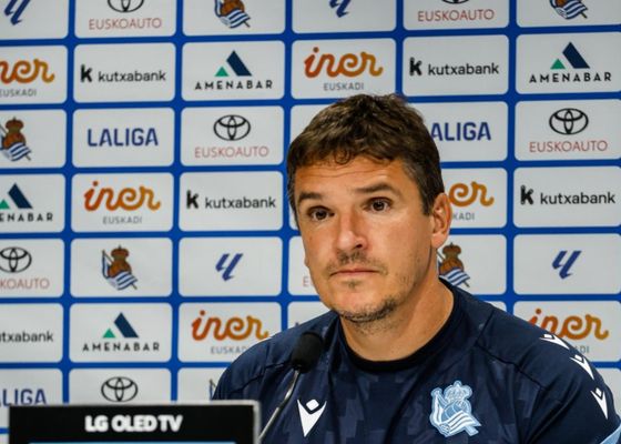 Ansotegi, ante su debut con la Real Sociedad: "No me he parado a pensar si es una oportunidad o un marrón, es lo que ahora mismo me toca"
