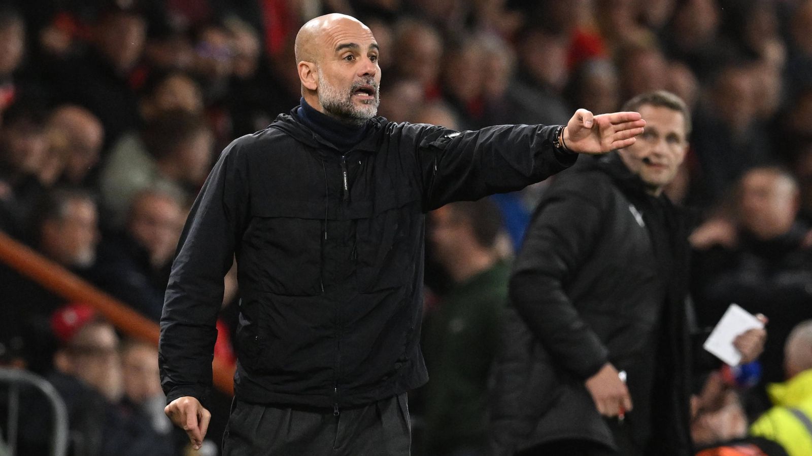Pep Guardiola esquiva su adiós al Manchester City: "Tengo un año de contrato"