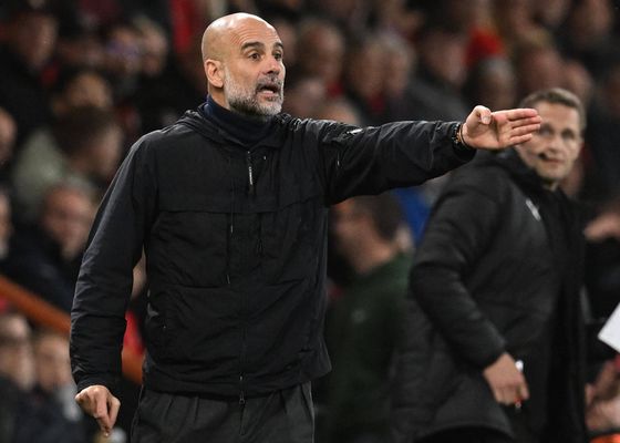 Pep Guardiola esquiva su adiós al Manchester City: "Tengo un año de contrato"