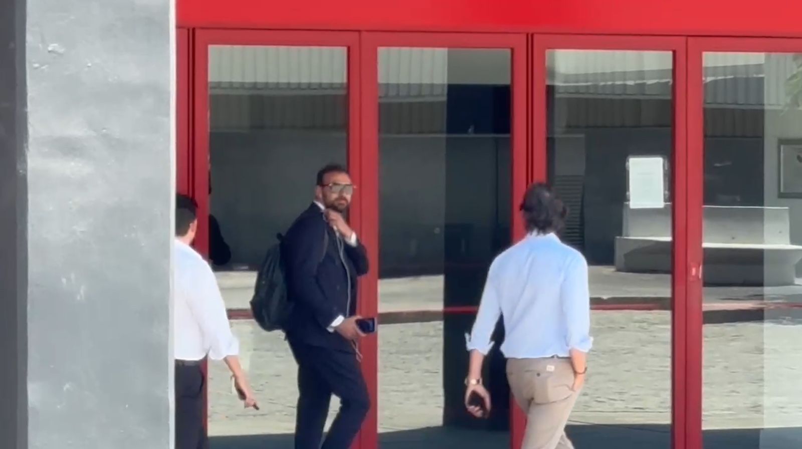 El Nápoles viene a por Juanlu y en Nervión ya tienen recambio: Hugo Rincón
