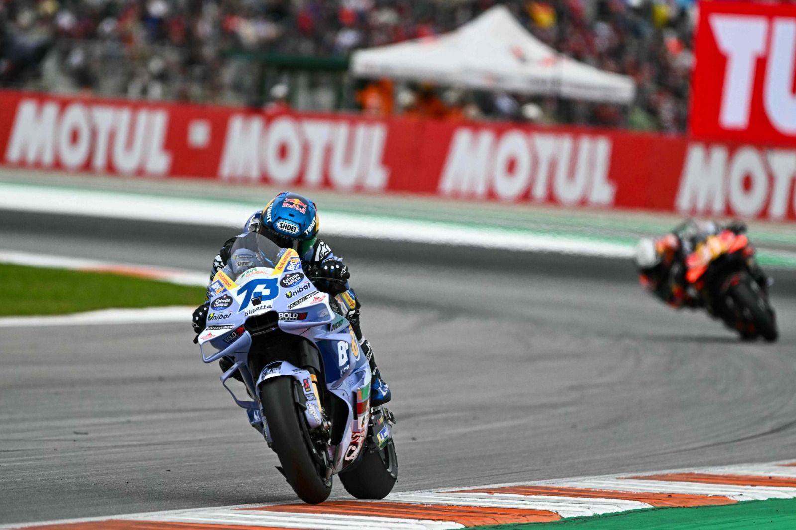 Álex Márquez arrasa la última sprint del año en Valencia
