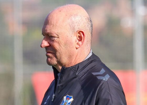 El Tenerife anuncia la renovación de Pepe Mel