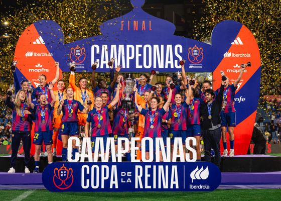 Barcelona 3-1 Atlético de Madrid: Claudia Pina, Brugts y Salma Paralluelo firman la duodécima Copa de la Reina azulgrana