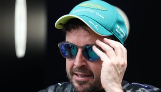 Fernando Alonso desvela un inesperado problema en Aston Martin: "Era imposible conducir"