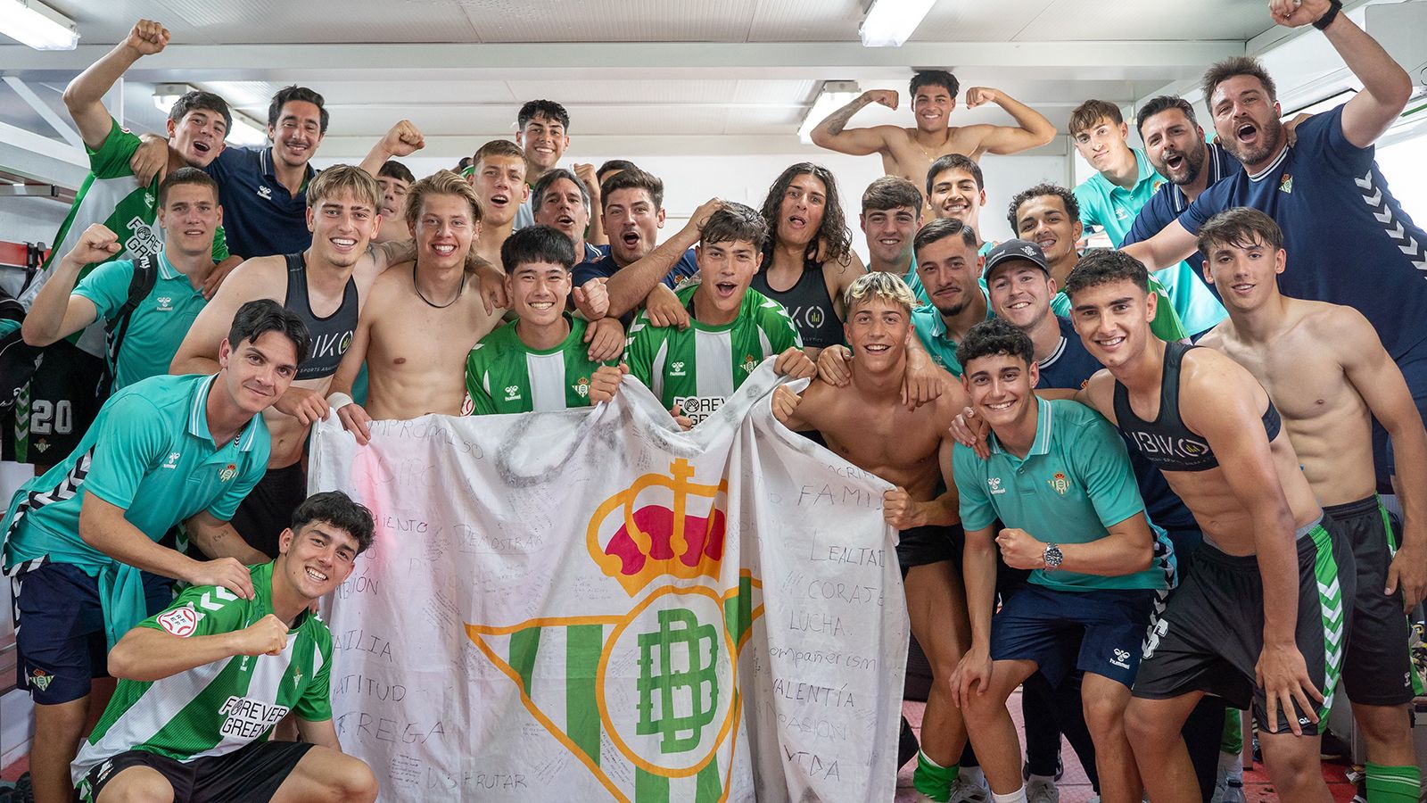 Sevilla 1-2 Betis: Se apunta otro derbi y lucha por el título