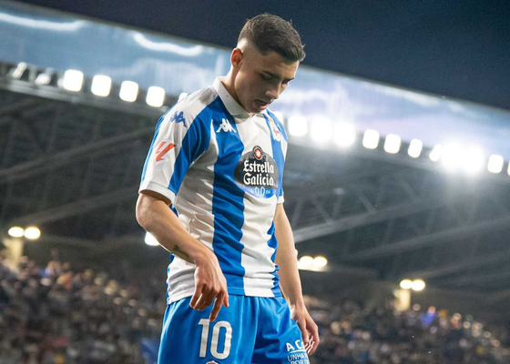 El Deportivo de La Coruña llega a un acuerdo de renovación con Yeremay Hernández