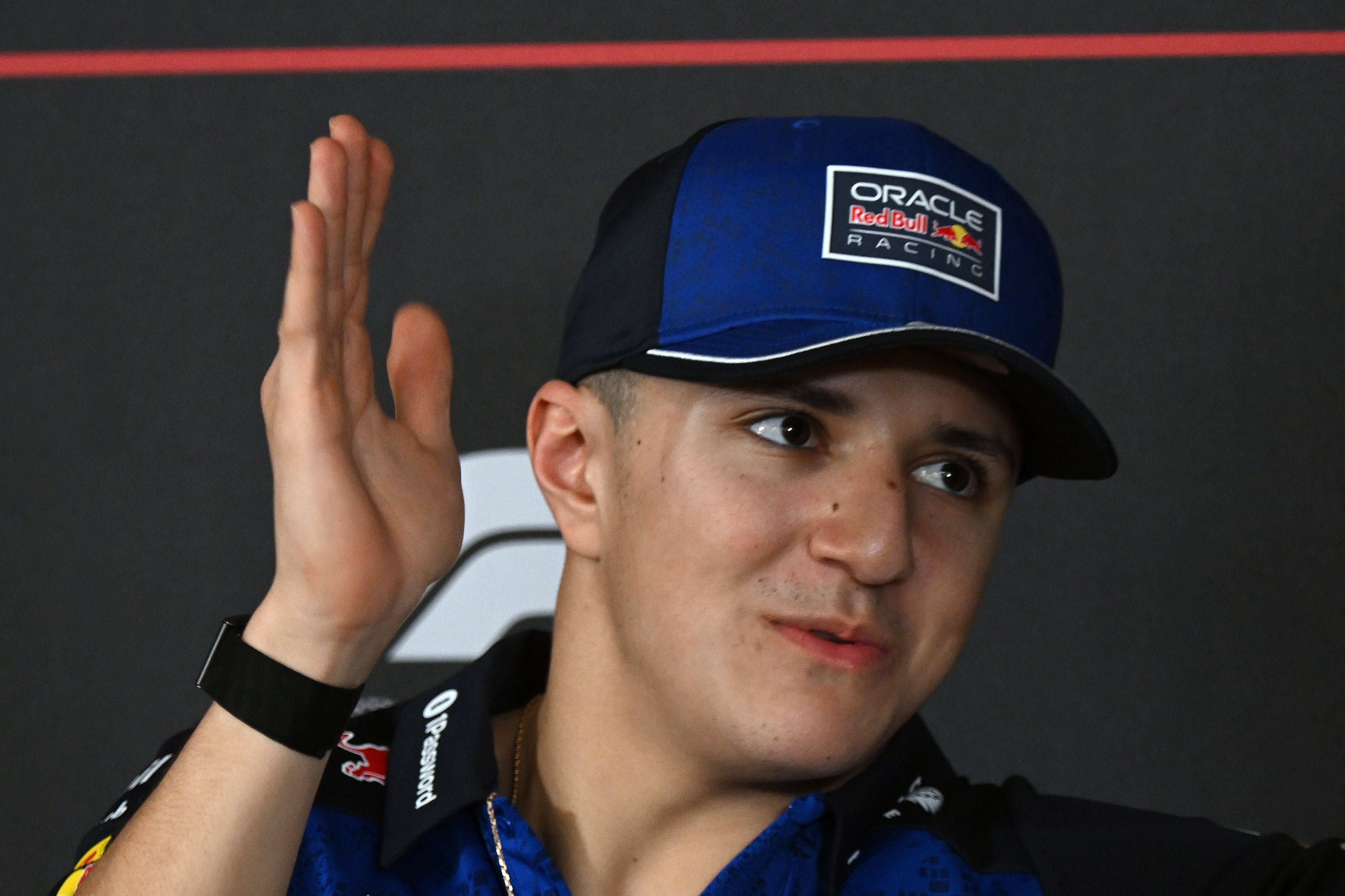 Isack Hadjar rompe el mito del segundo Red Bull: ''El trabajo con Verstappen ha sido muy bueno''