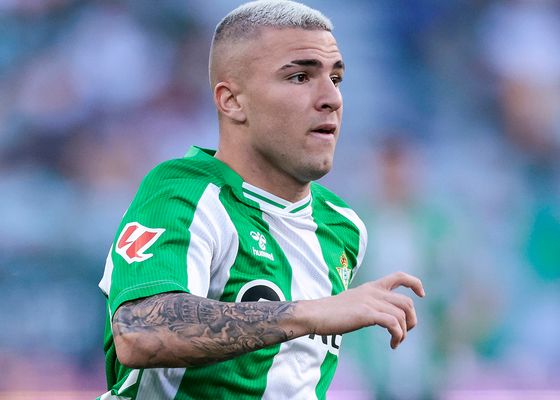 Pablo García responde a Pellegrini en el Betis con Antony bajo mínimos 
