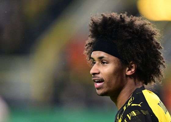 El Dortmund sanciona a Adeyemi mientras crecen los rumores de salida: Arsenal y Manchester United, al acecho