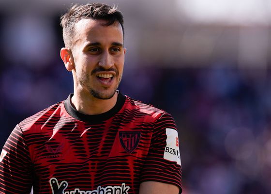Berenguer celebra su regreso en el Athletic y advierte a la Real Sociedad: "Veo la vuelta de la semifinal abierta" 