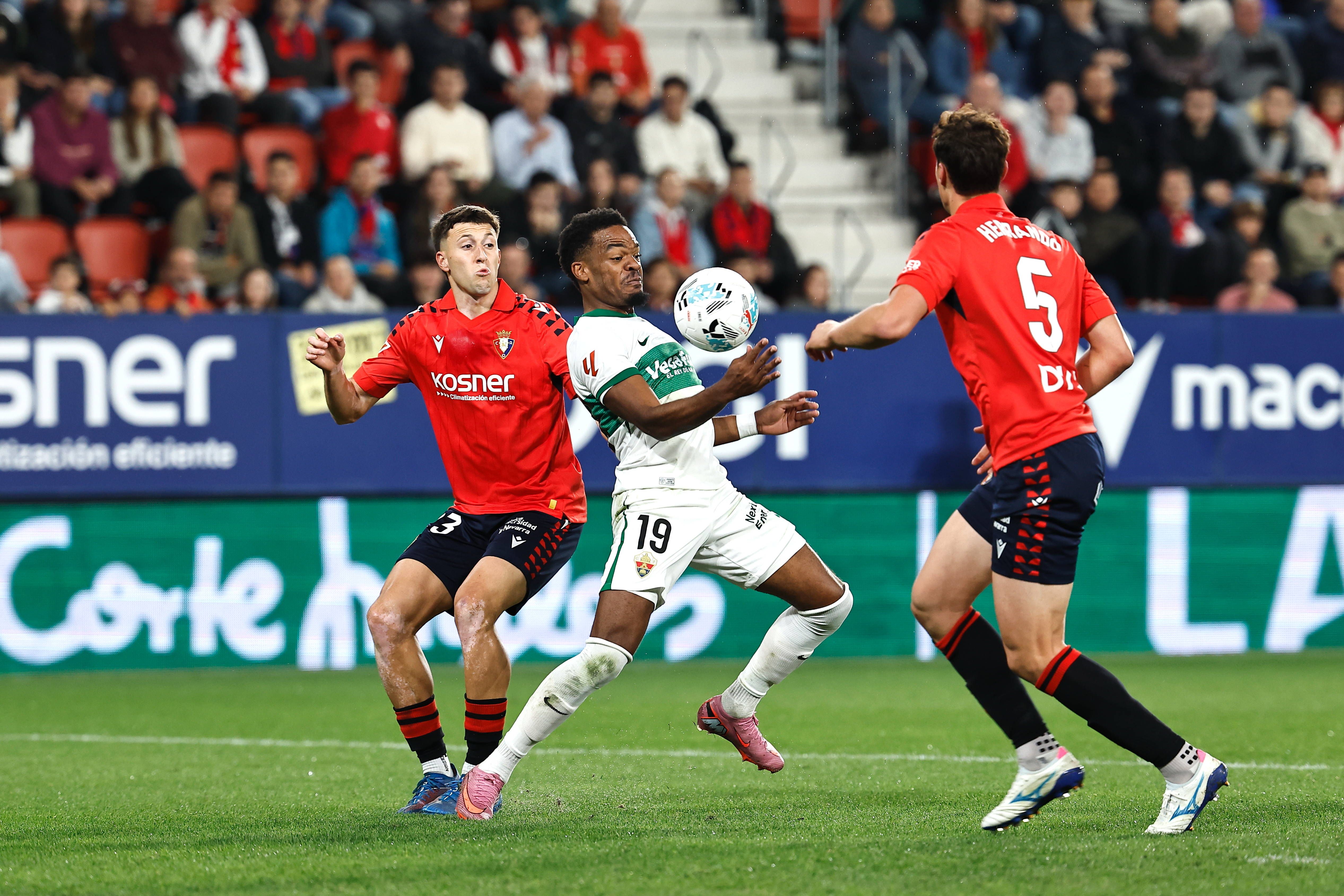 Elche - Osasuna: horario, canal y dónde ver hoy en TV la jornada 24 de LaLiga