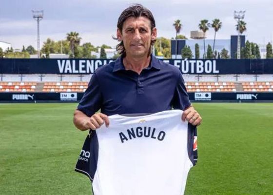 Los malos modos del Valencia en la destitución de Angulo