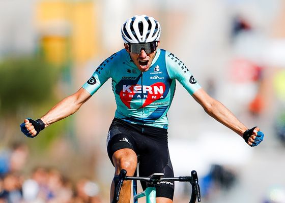 Una promesa del ciclismo español se corona en la Vuelta a Andalucía