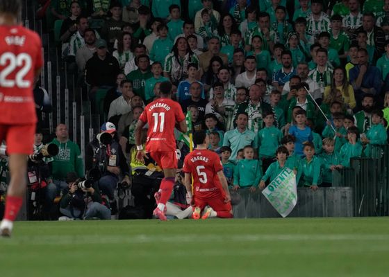 La afición del Sevilla prioriza el derbi ante el Betis