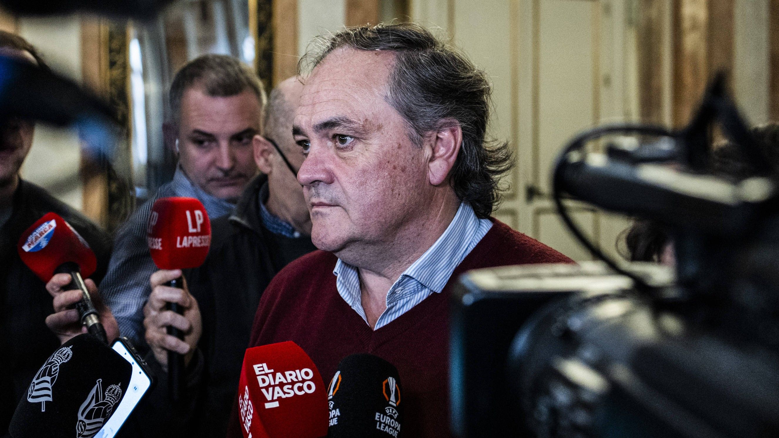 Aperribay rompe una lanza en favor de Sergio Francisco